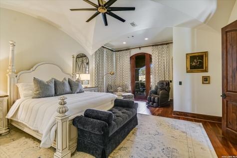 252 La Serena Loop Horseshoe Bay TX 78657