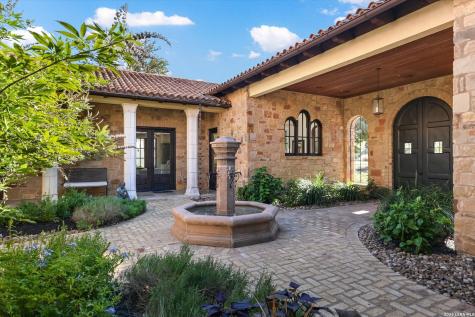 252 La Serena Loop Horseshoe Bay TX 78657