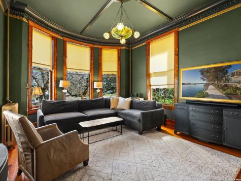 372 Magazine Avenue New Braunfels TX 78130