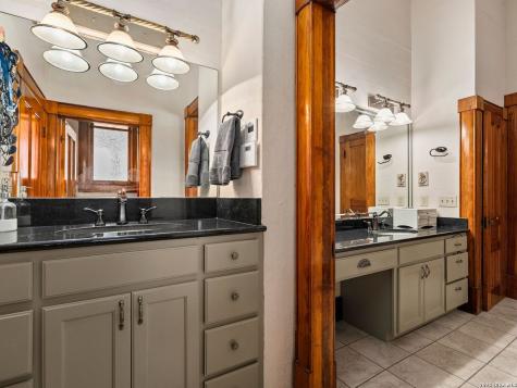 372 Magazine Avenue New Braunfels TX 78130