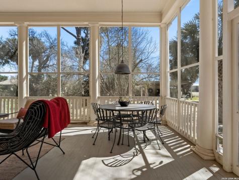 372 Magazine Avenue New Braunfels TX 78130