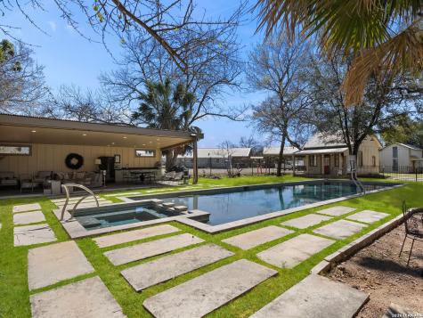 372 Magazine Avenue New Braunfels TX 78130