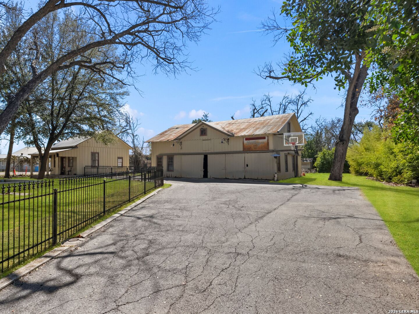372 Magazine Avenue New Braunfels TX 78130