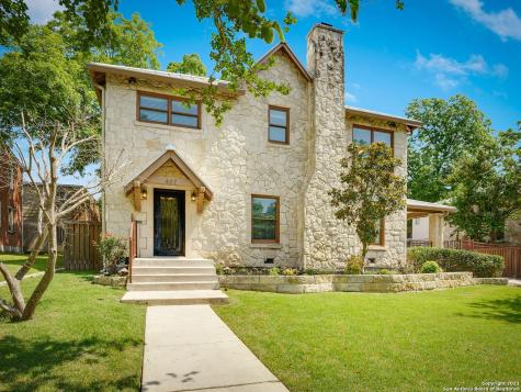 427 Thelma Drive San Antonio TX 78212