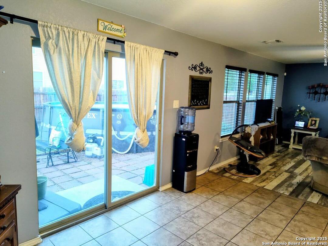 4543 S Wrangler Run San Antonio TX 78223