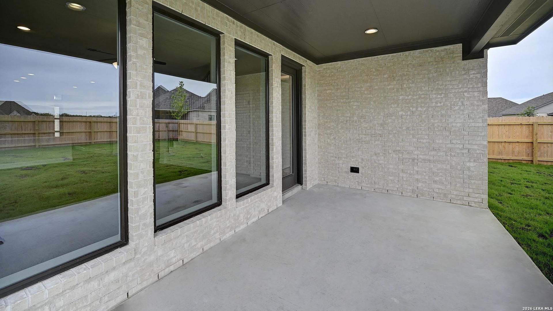 12929 Gilmore Bend San Antonio TX 78245