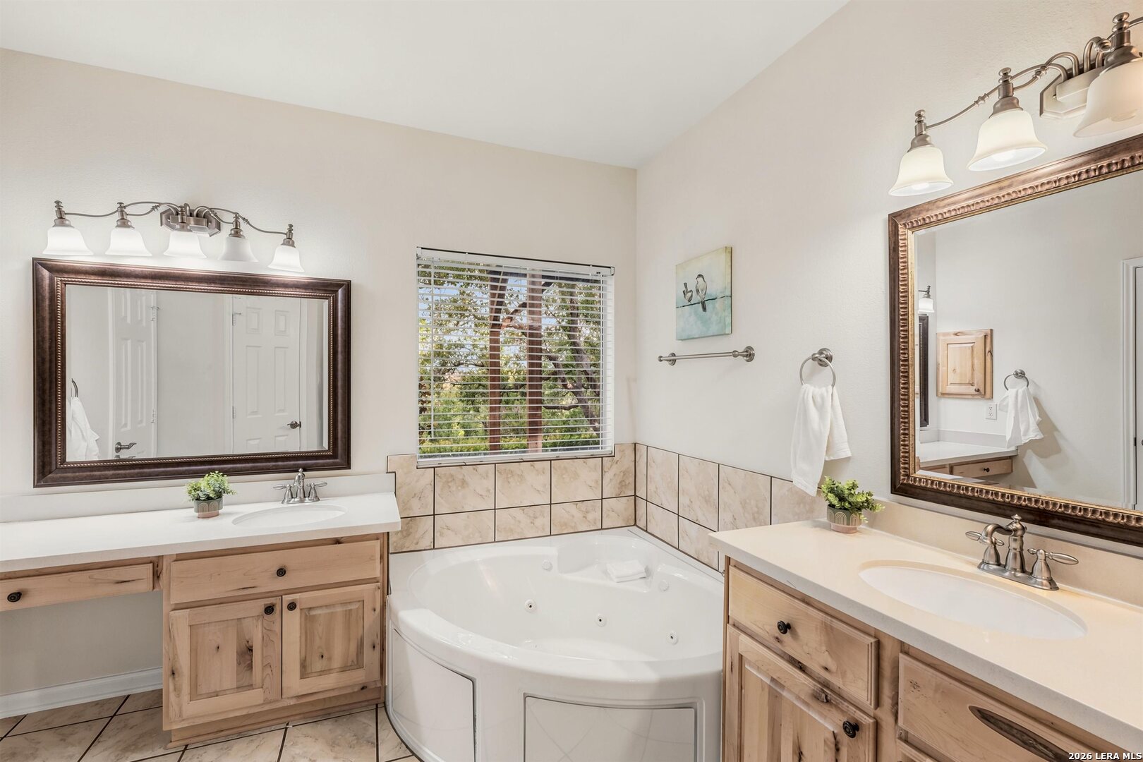 1711 Heavens Peak San Antonio TX 78258