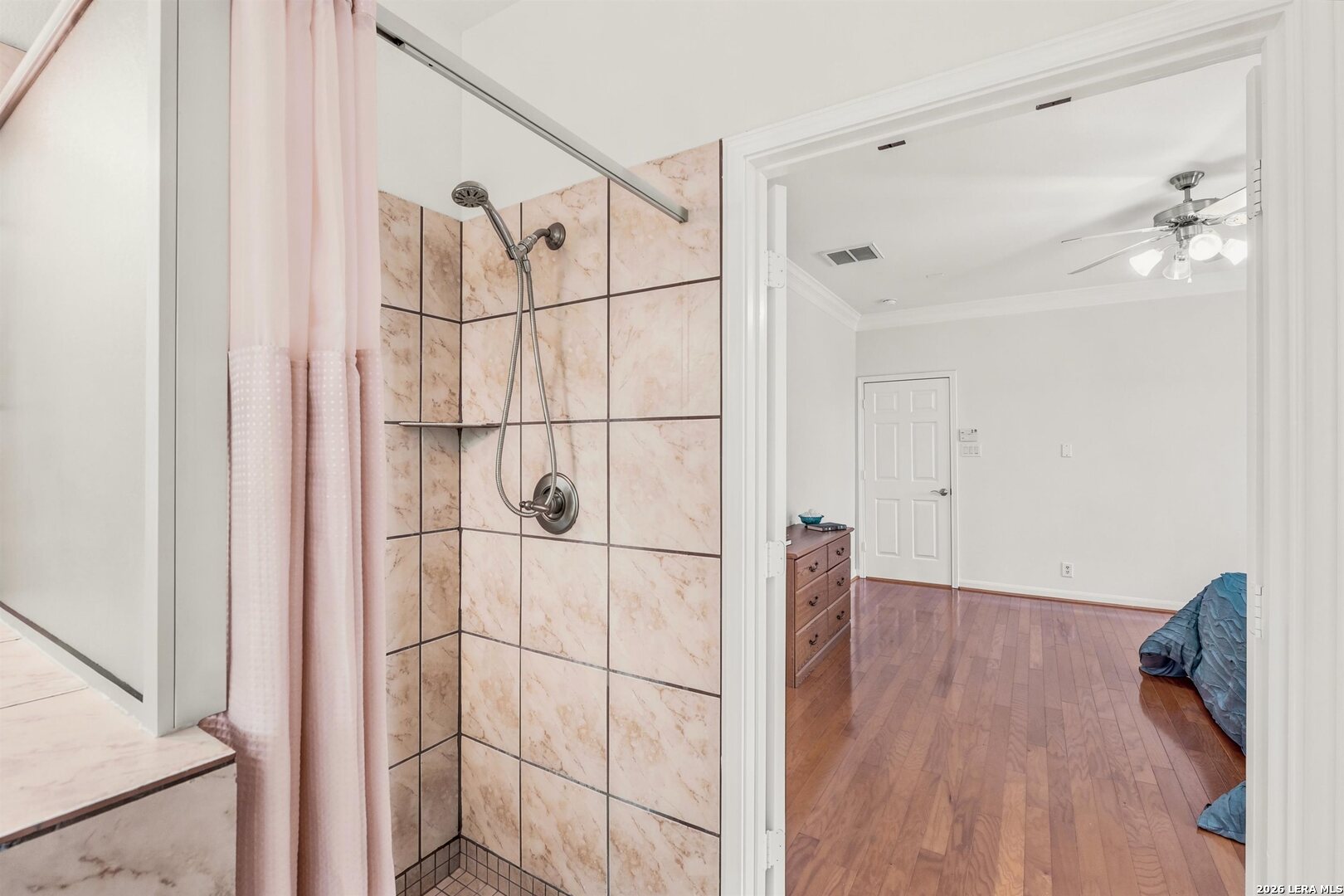 1711 Heavens Peak San Antonio TX 78258