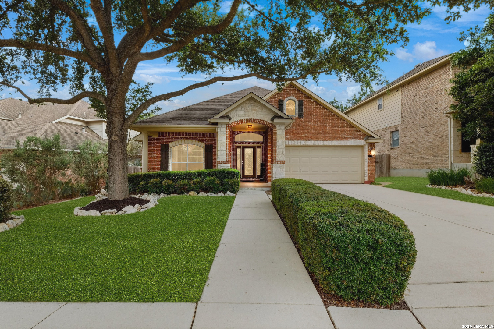 1711 Heavens Peak San Antonio TX 78258