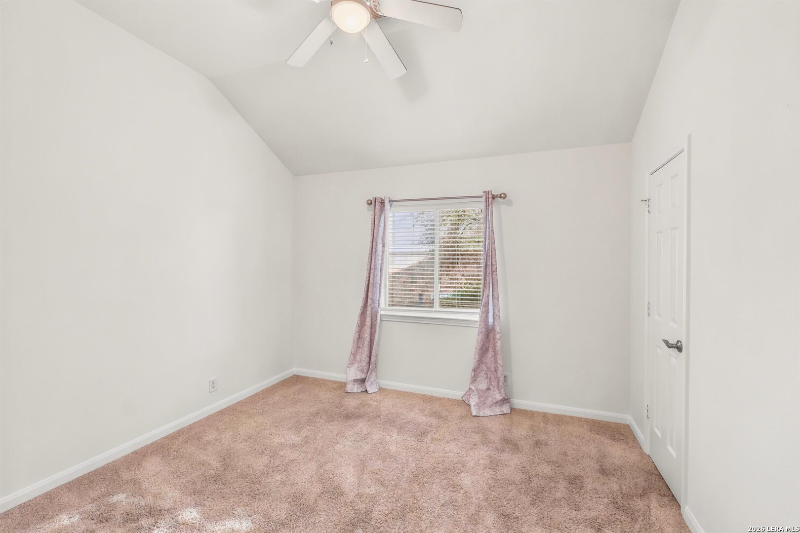 1711 Heavens Peak San Antonio TX 78258