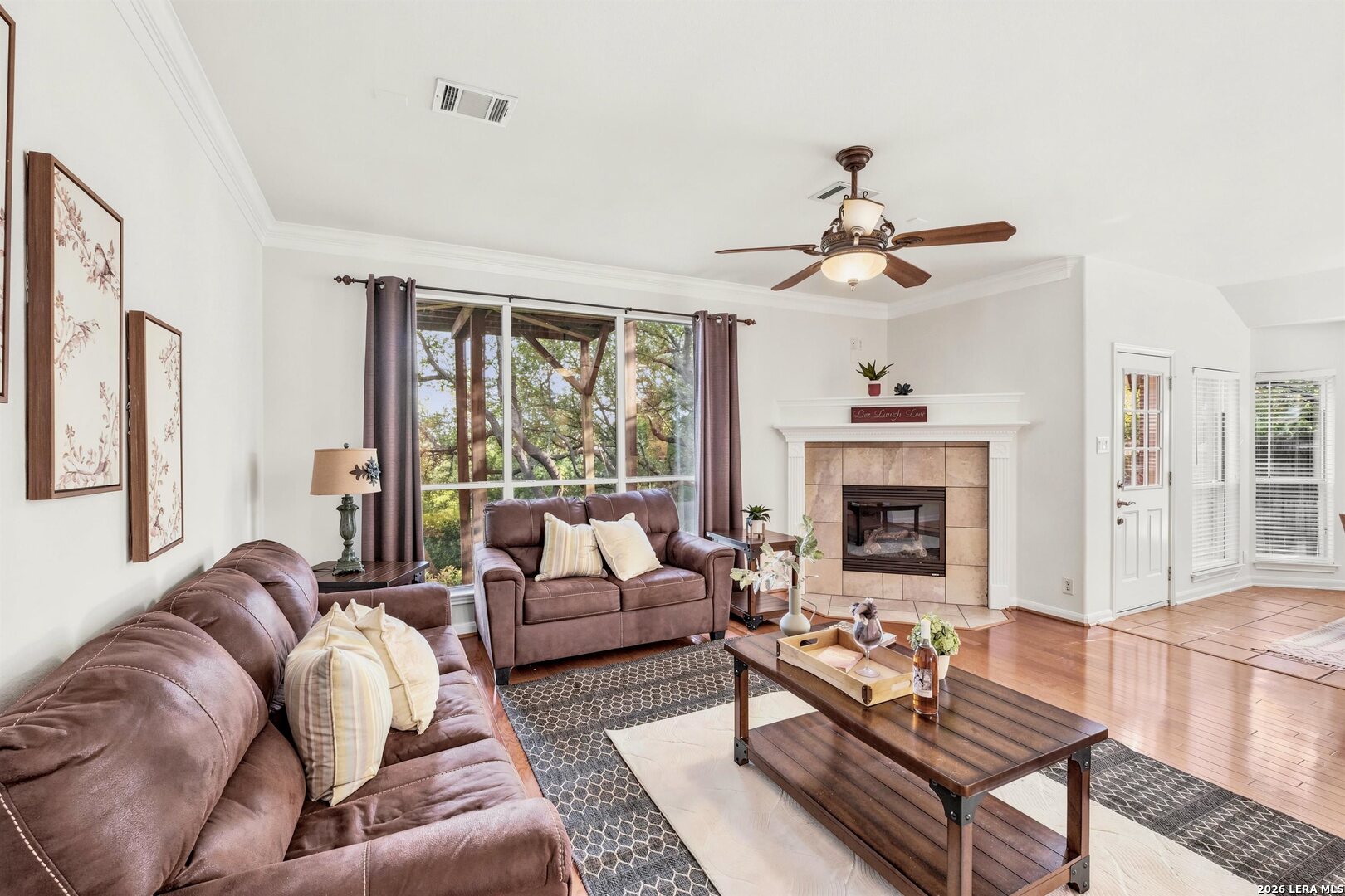 1711 Heavens Peak San Antonio TX 78258
