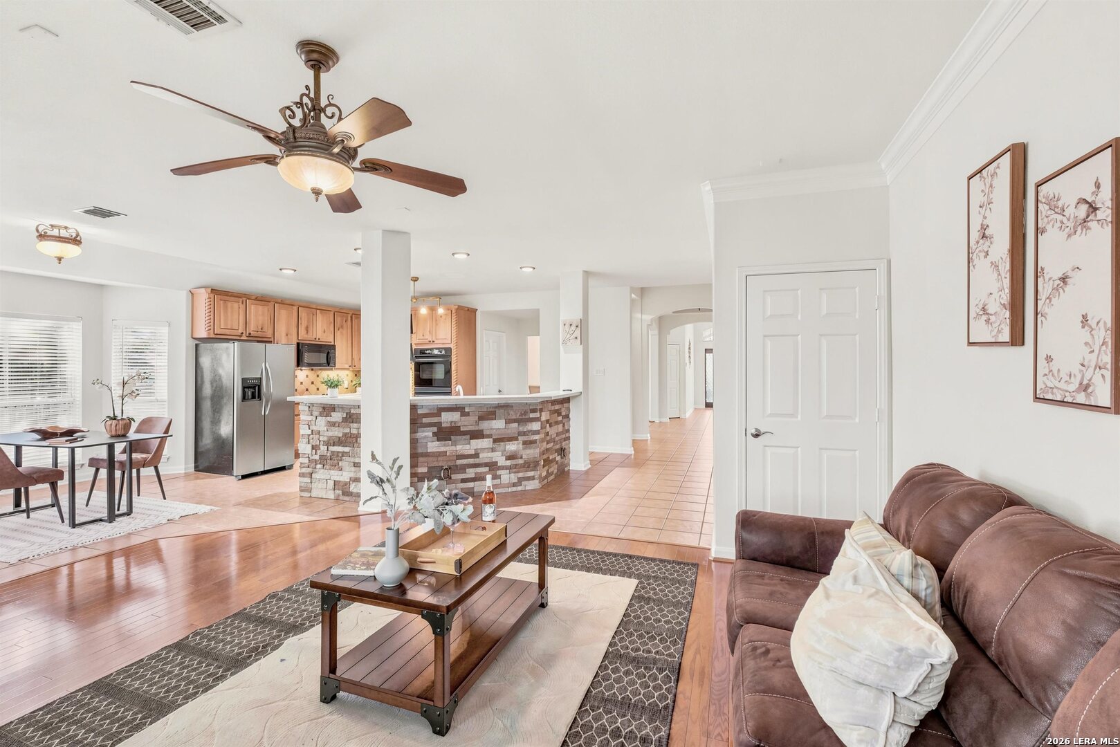 1711 Heavens Peak San Antonio TX 78258