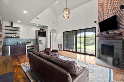 25052 Whistling Wind San Antonio TX 78257