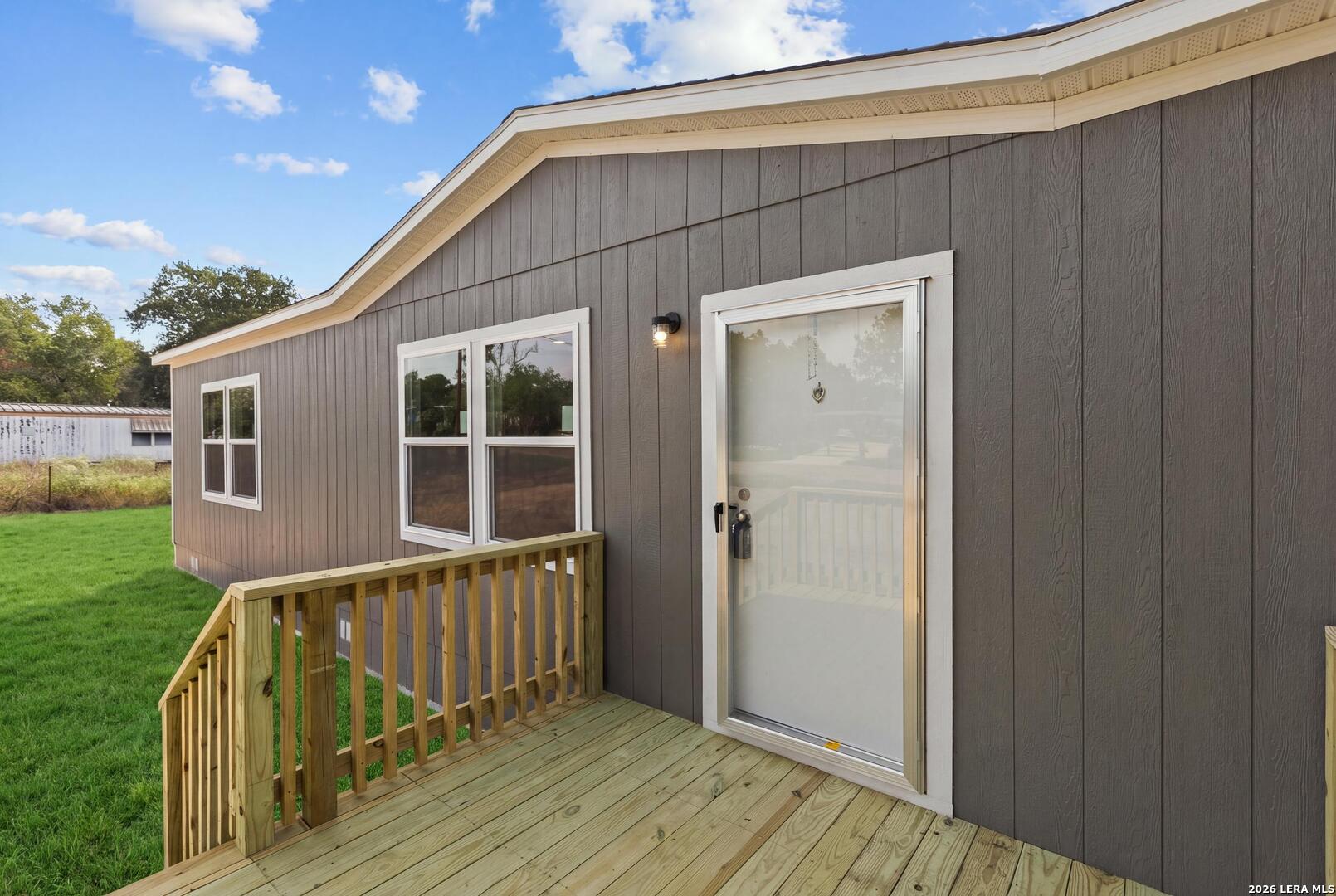 136 Parkview Floresville TX 78114