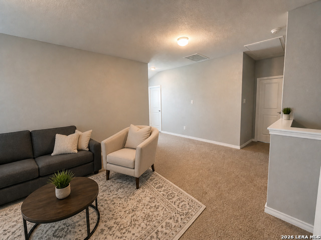 212 Empress Brilliant San Antonio TX 78253