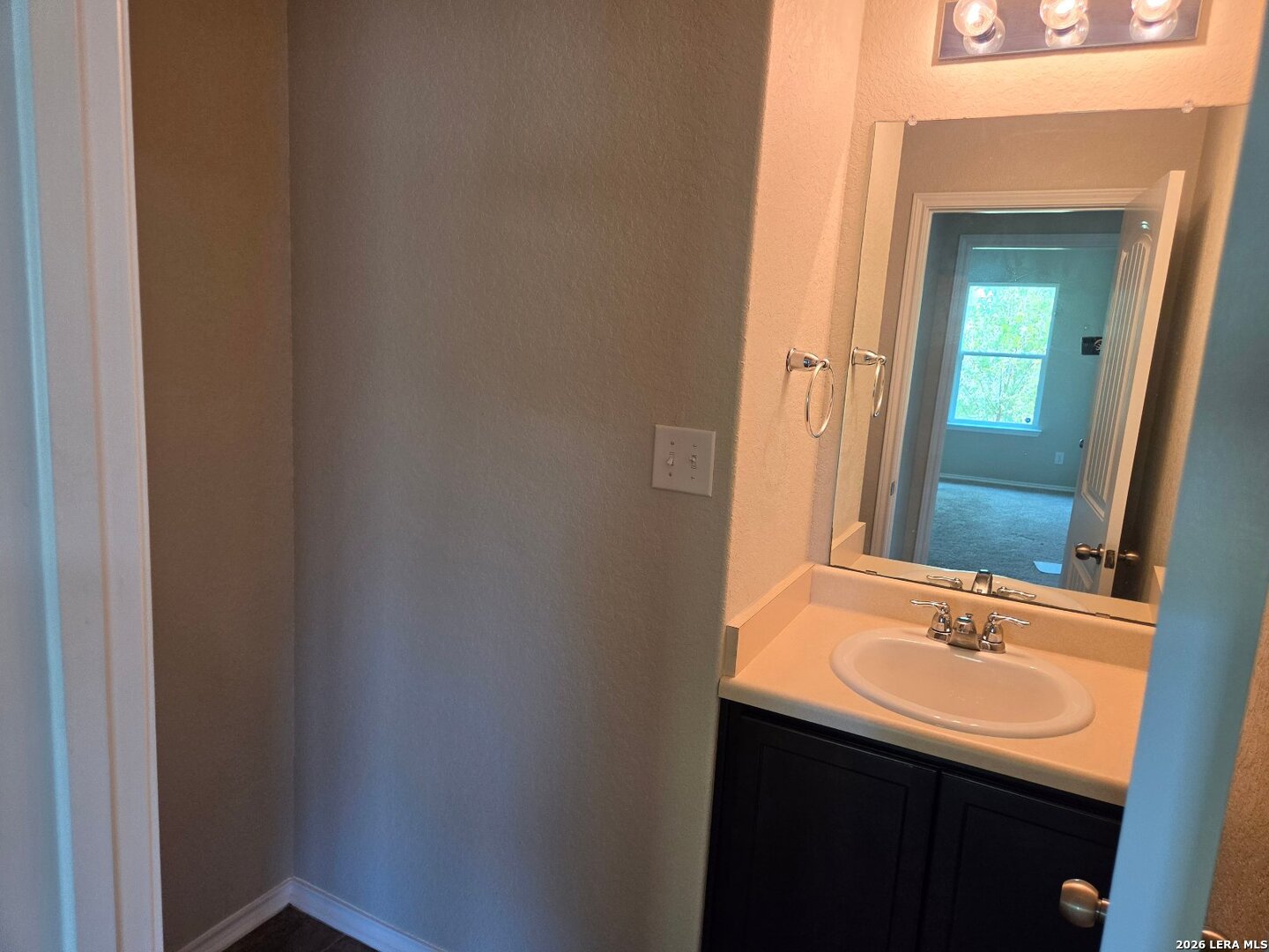 11727 Indian Camp San Antonio TX 78245