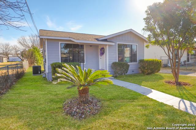 1088 W Pyron Avenue San Antonio TX 78221