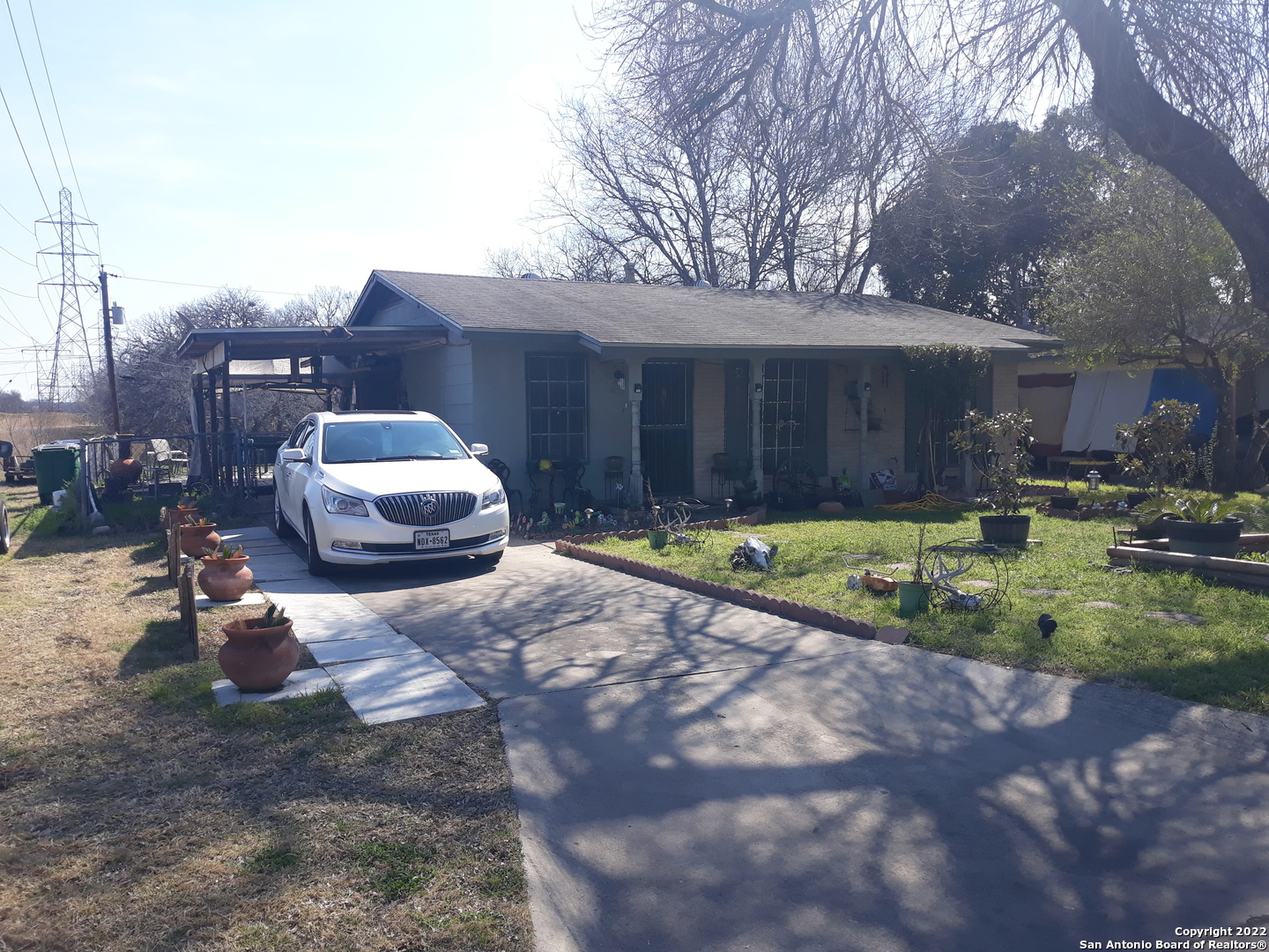 1810 Amberson Drive San Antonio TX 78220