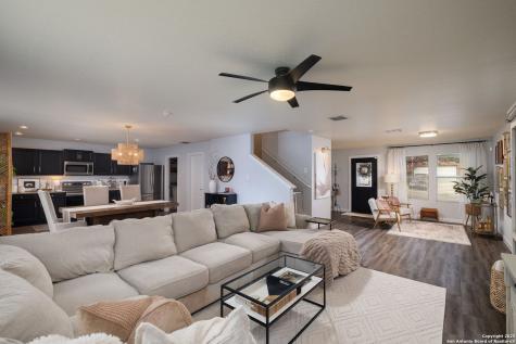 6710 Loma Blanca San Antonio TX 78233
