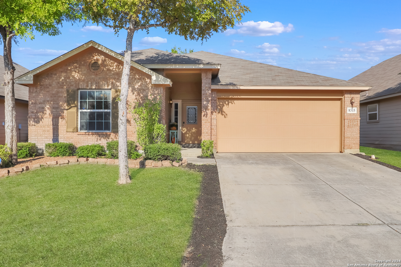 8315 White Mulberry San Antonio TX 78254