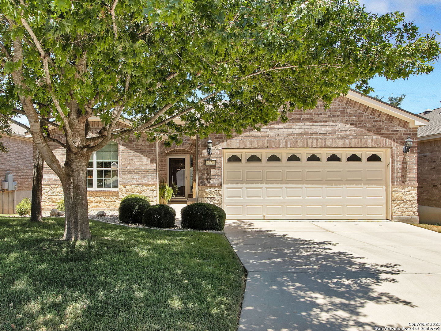 4562 Fort Boggy San Antonio TX 78253