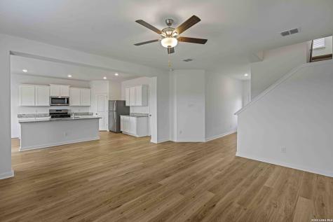 3403 Warlow Branch San Antonio TX 78109