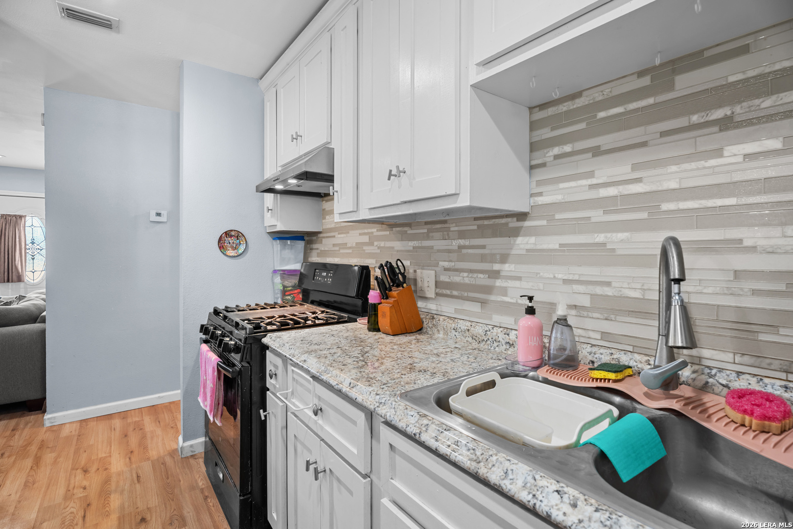 207 Lynhaven San Antonio TX 78220