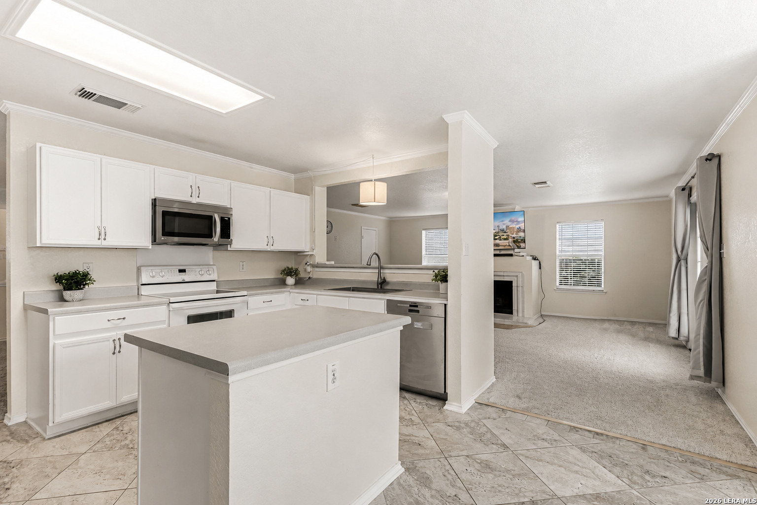17174 Irongate Rail San Antonio TX 78247
