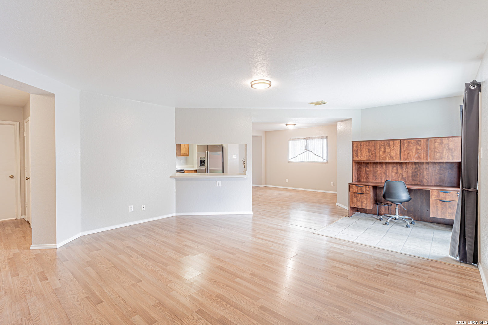 5743 Lovett Oaks San Antonio TX 78218