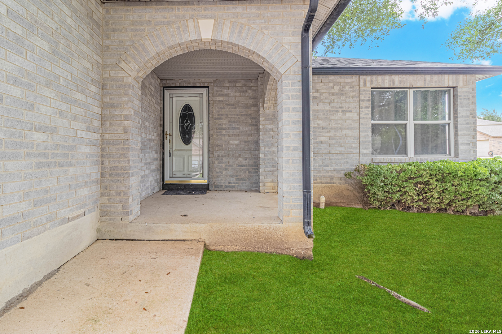 5743 Lovett Oaks San Antonio TX 78218