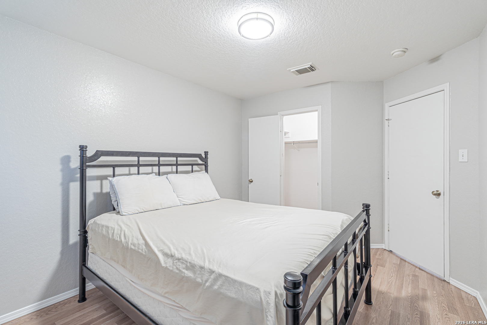5743 Lovett Oaks San Antonio TX 78218