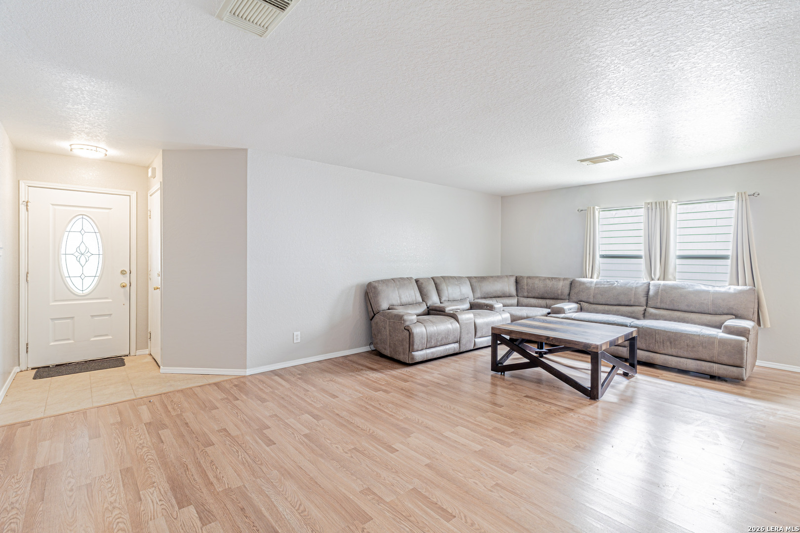 5743 Lovett Oaks San Antonio TX 78218