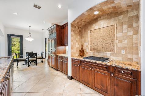 2 Saxby Glen San Antonio TX 78257