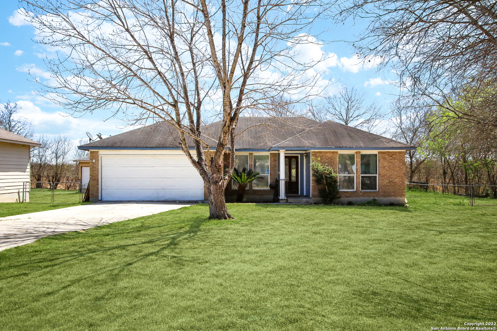854 S Brownleaf Street San Antonio TX 78227