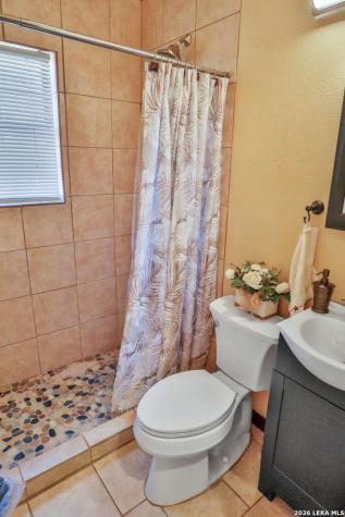 745 County Road 2645 Moore TX 78057