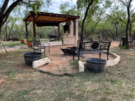 745 County Road 2645 Moore TX 78057