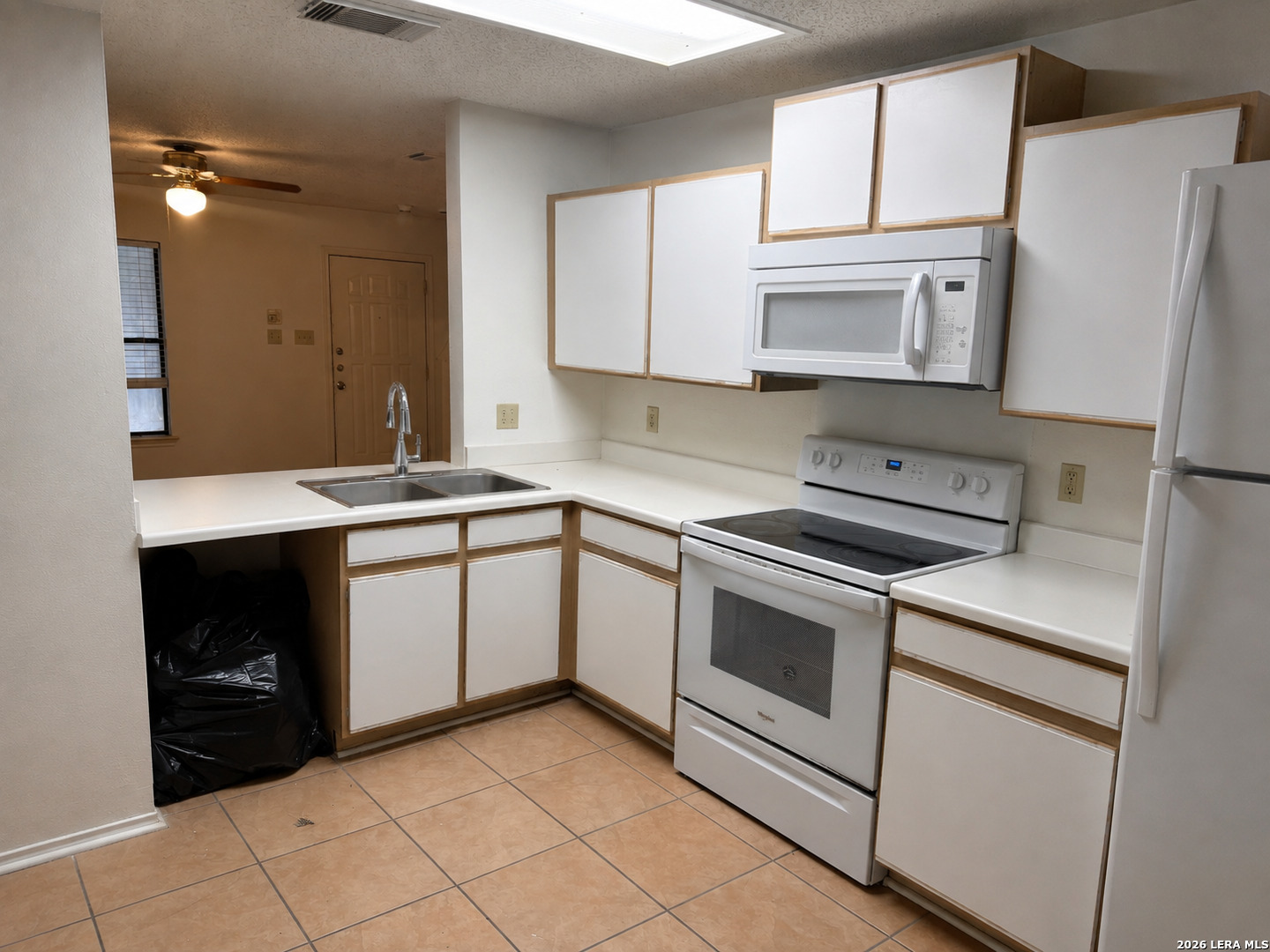 9418 Kenton Hill San Antonio TX 78240