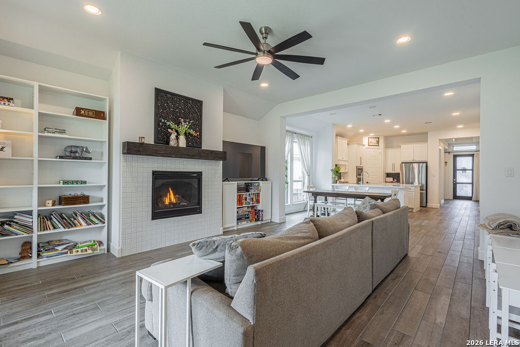1855 Cowbird Avenue New Braunfels TX 78132
