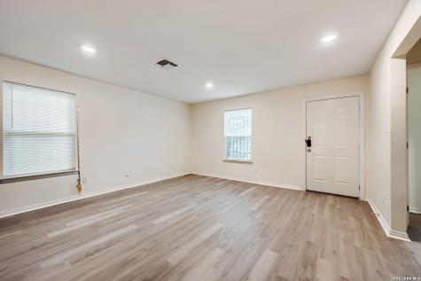 519 S San Gabriel Avenue San Antonio TX 78237