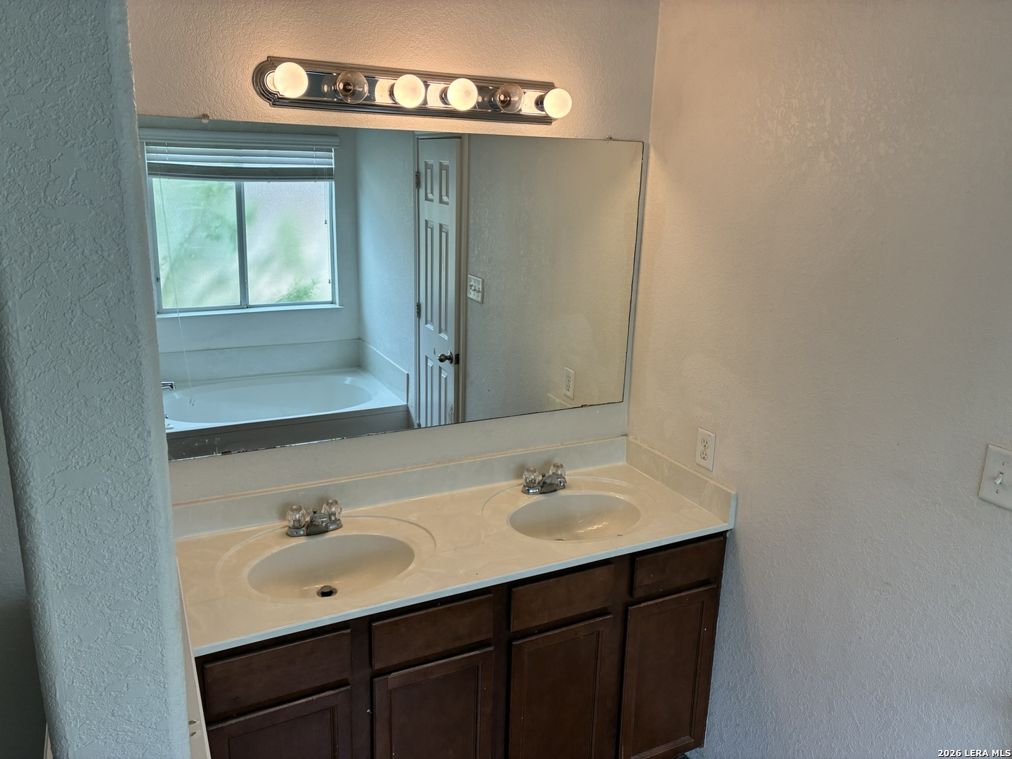 3926 Ashleaf Pecan San Antonio TX 78261