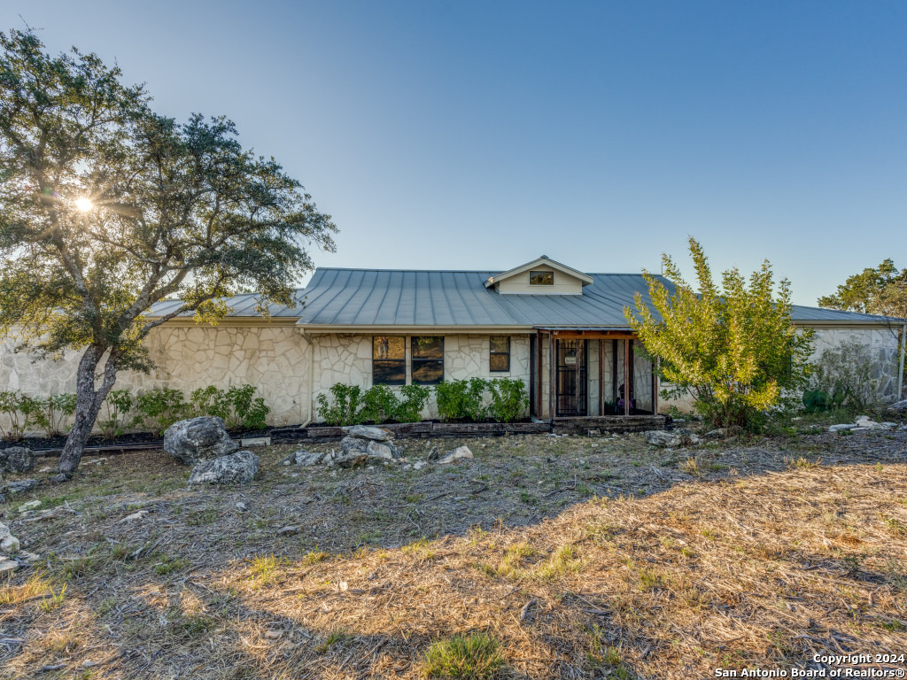 799 County Road 273 Mico TX 78056