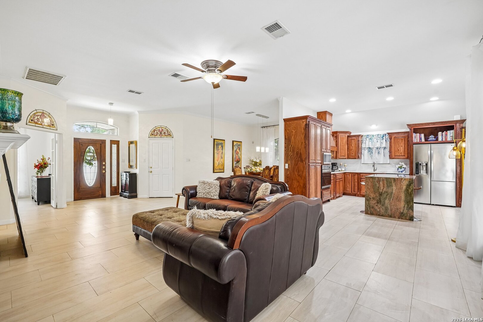 18727 Surreywood San Antonio TX 78258