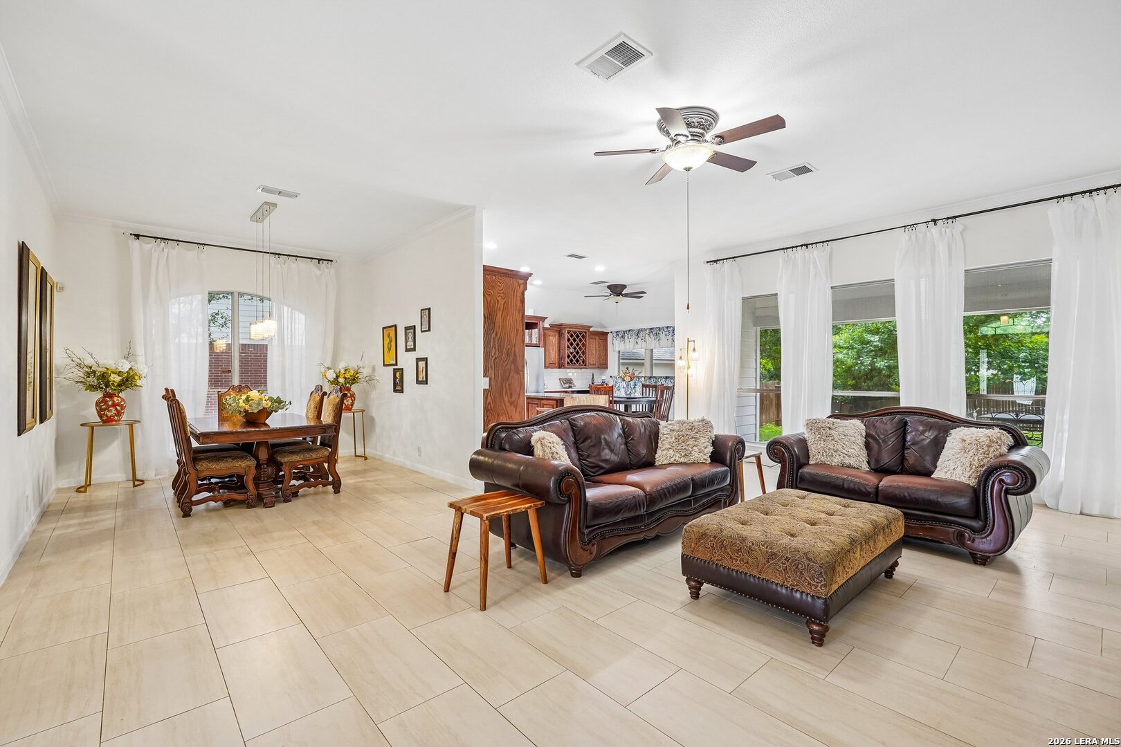 18727 Surreywood San Antonio TX 78258