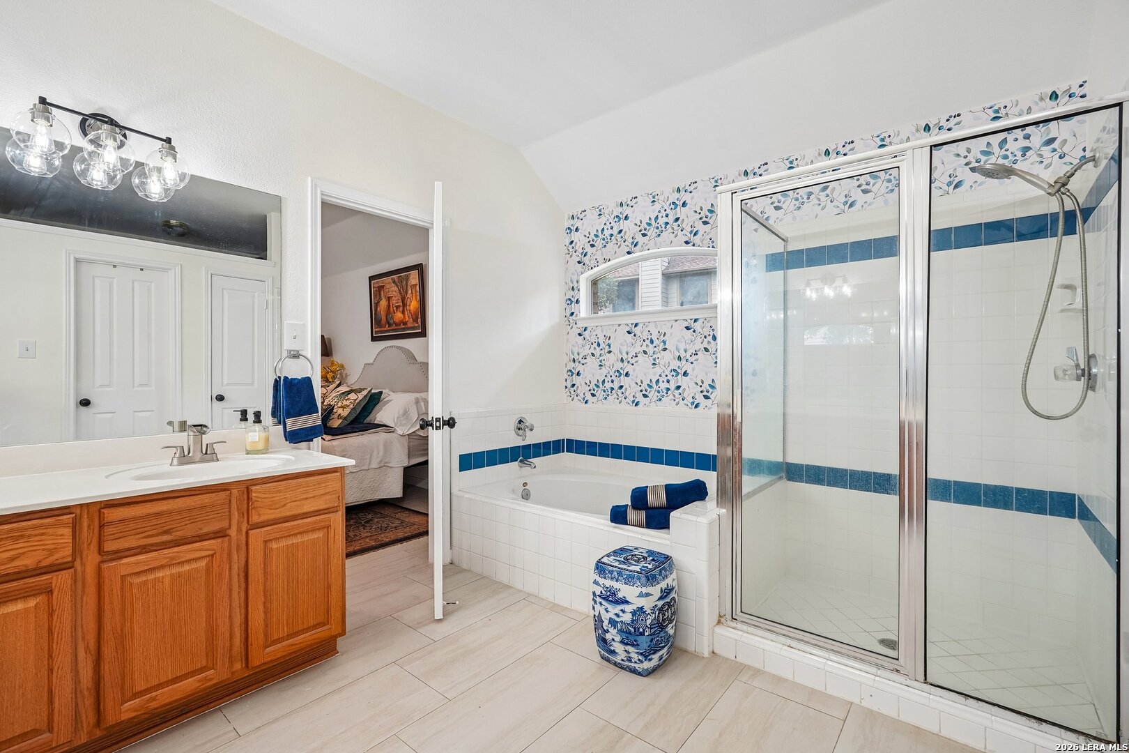 18727 Surreywood San Antonio TX 78258