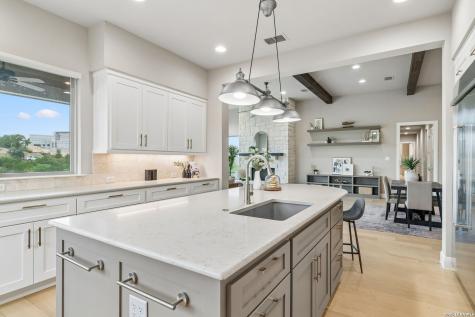 10827 Nina Ridge San Antonio TX 78255