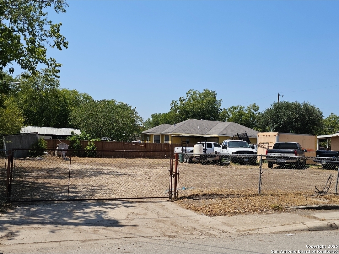 802 Proctor San Antonio TX 78221