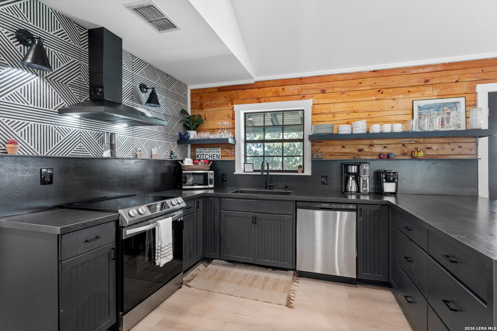222 Metzger Road Fredericksburg TX 78624