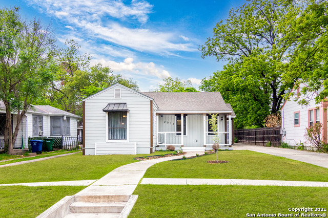 2011 W Mistletoe Avenue San Antonio TX 78201