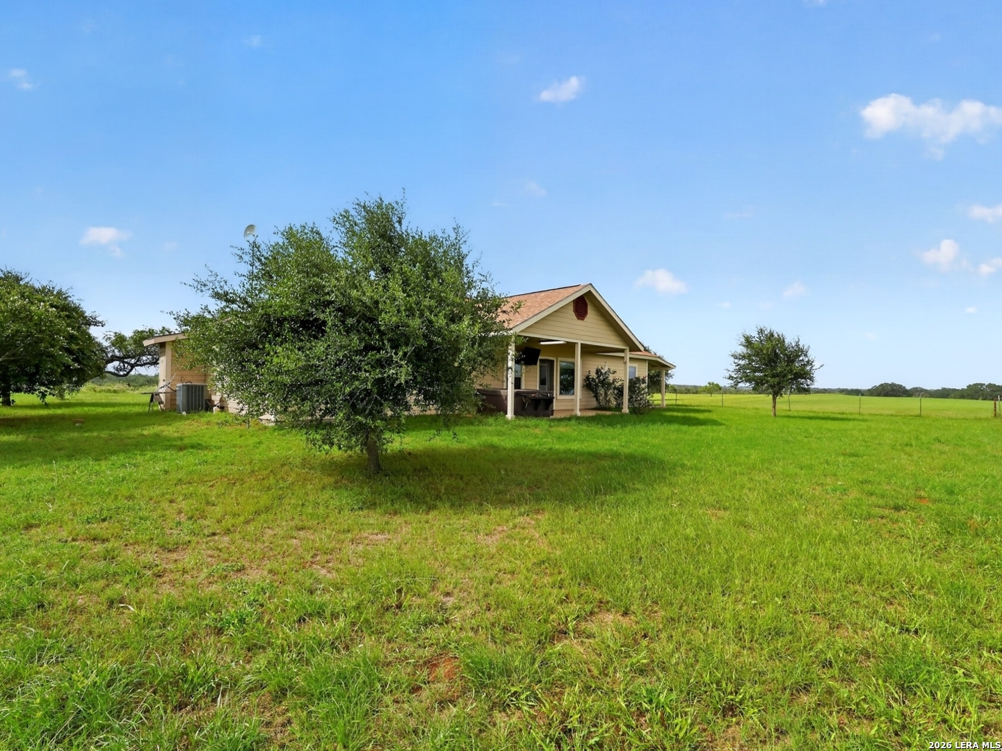 2217 County Road 412 Stockdale TX 78160
