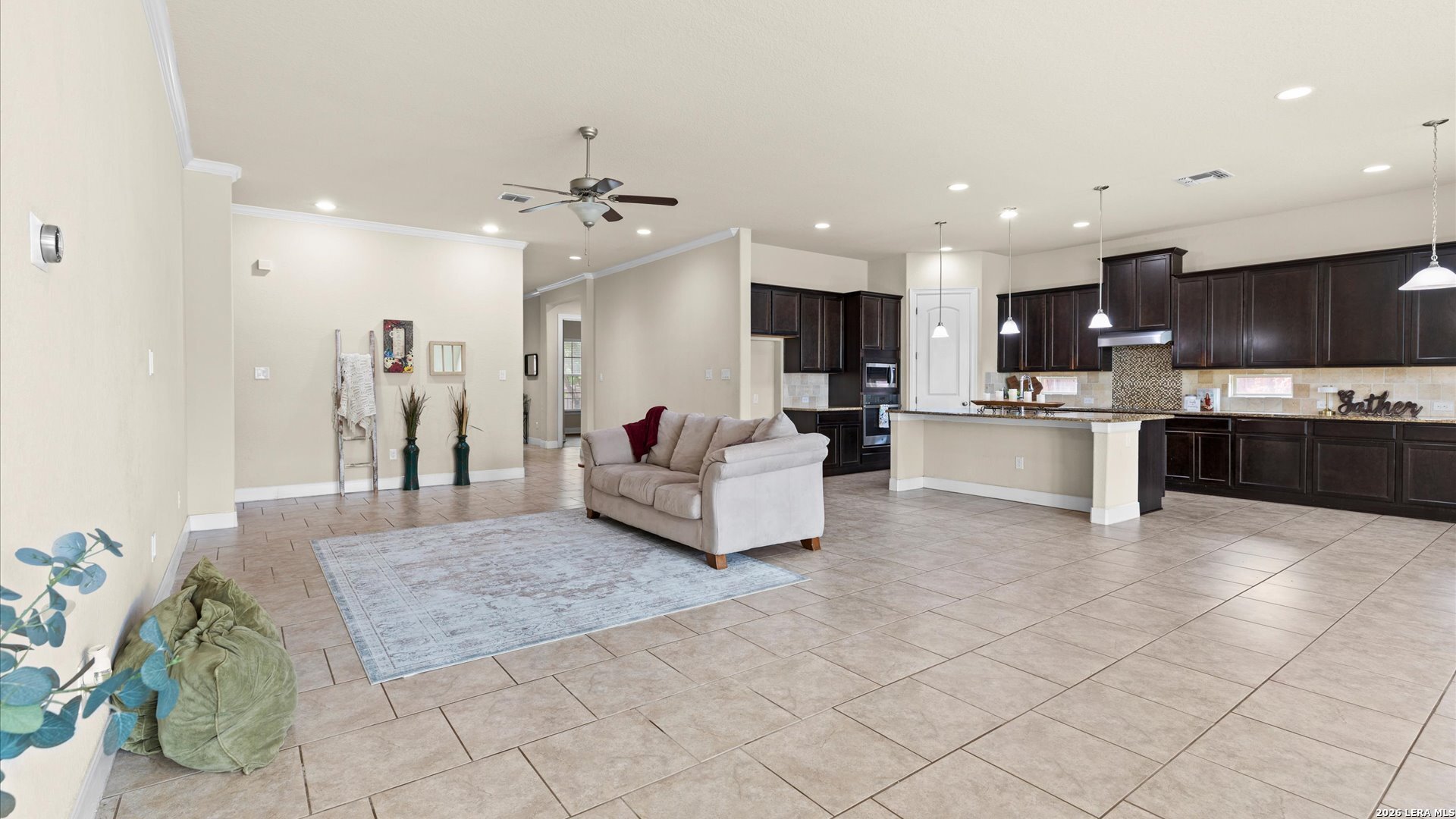 813 Sussex Cibolo TX 78108
